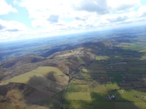 Mark coming back from a 120km outer-return cross country flight. Coming back over the Long Mynd