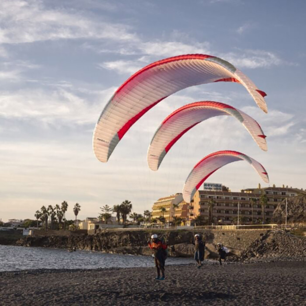 Advance OMEGA ULS paraglider wing