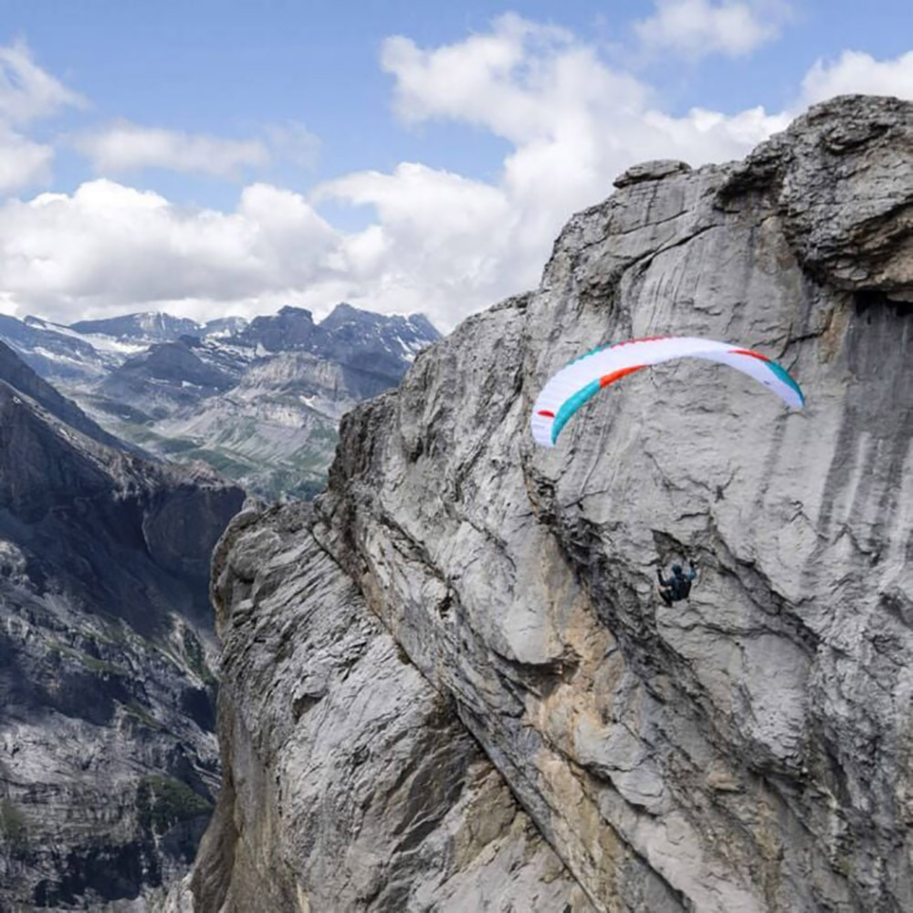 Advance PI 3 paragliding wings