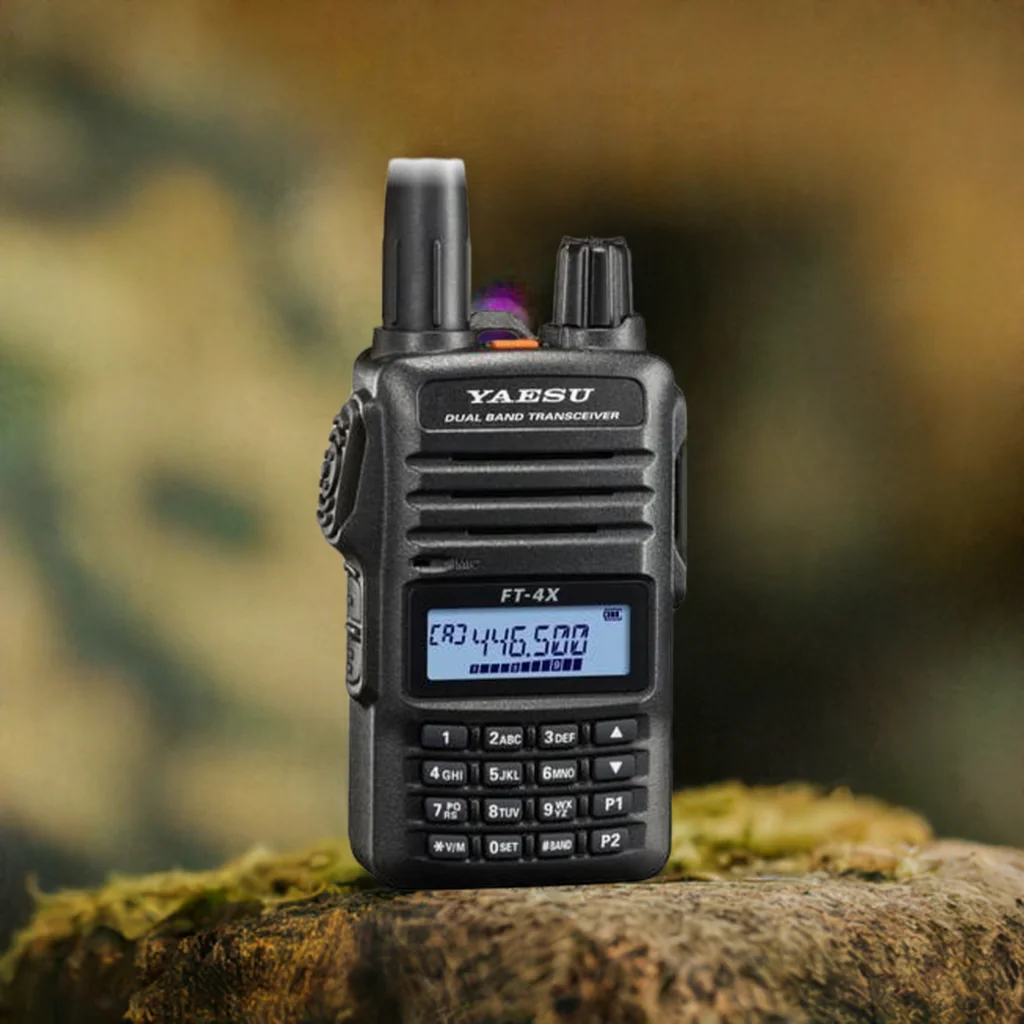 YAESU FT-4XE dual band Transceiver Radio
