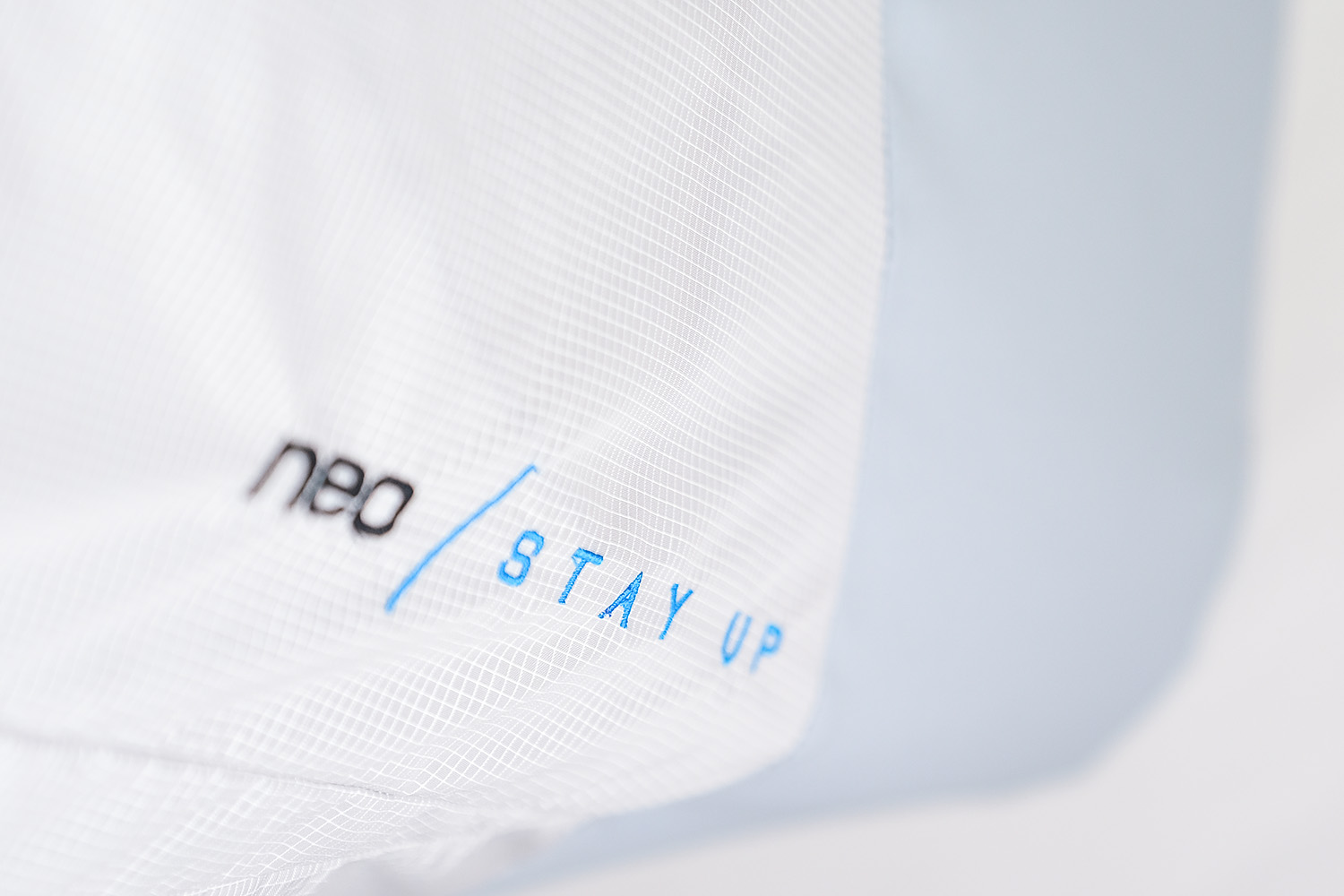 Neo Stay Up 2.0 Pod Harness - Image 4